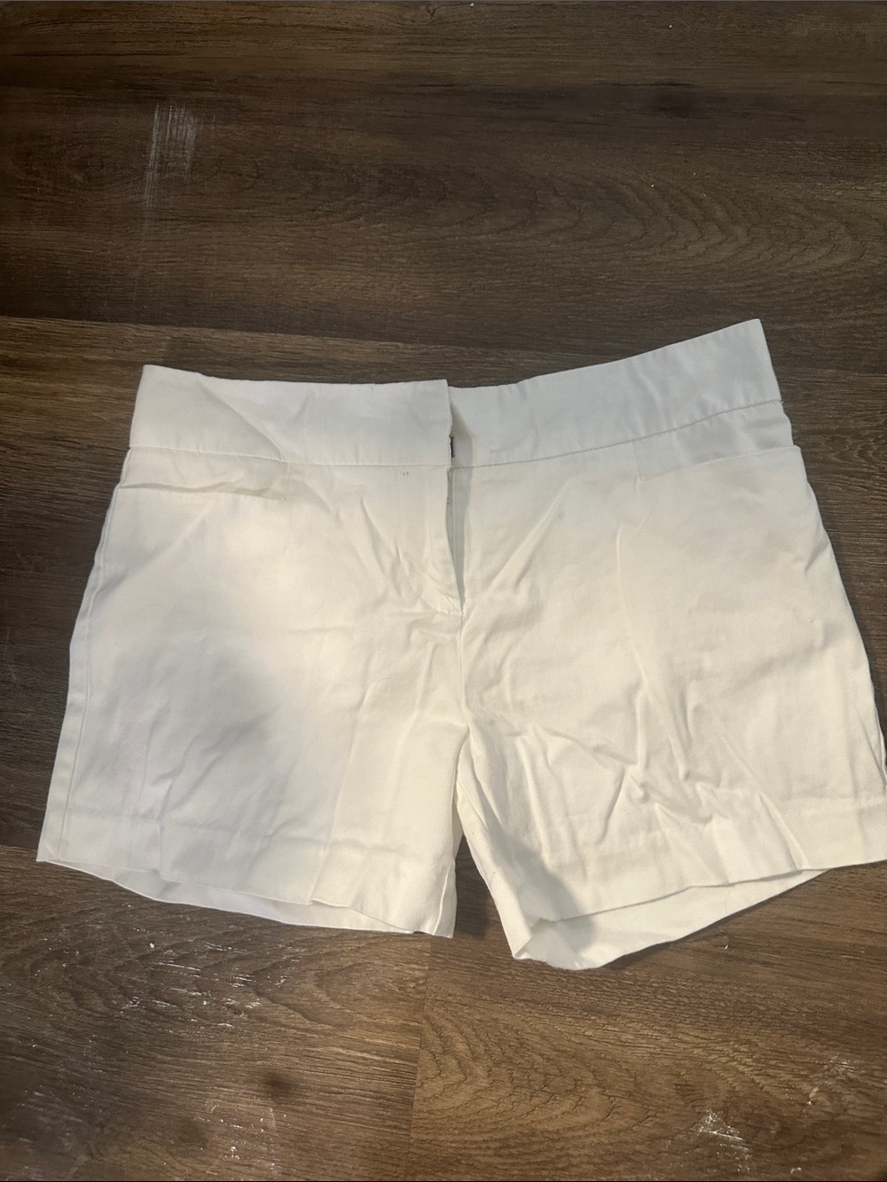 High-Rise White Stretch Pull-On Shorts